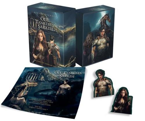 Ölü Tanrı'nın Şarkısı - Kutulu (Ciltli)